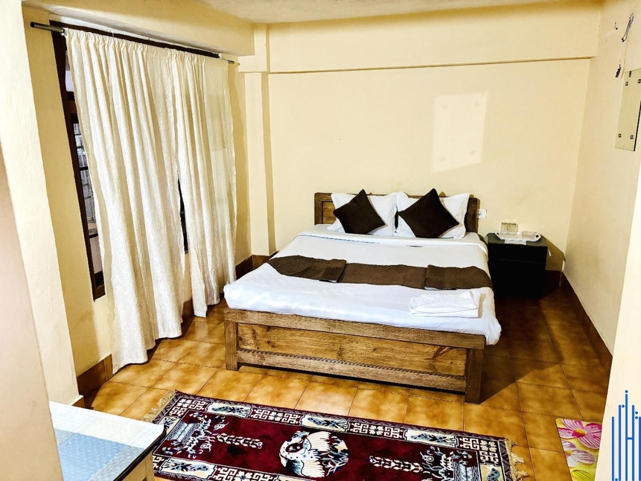 Hotel Vstm Sikkim Den Gangtok Esterno foto